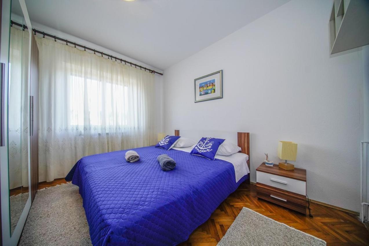 Apartman Mate Splitska Exterior photo